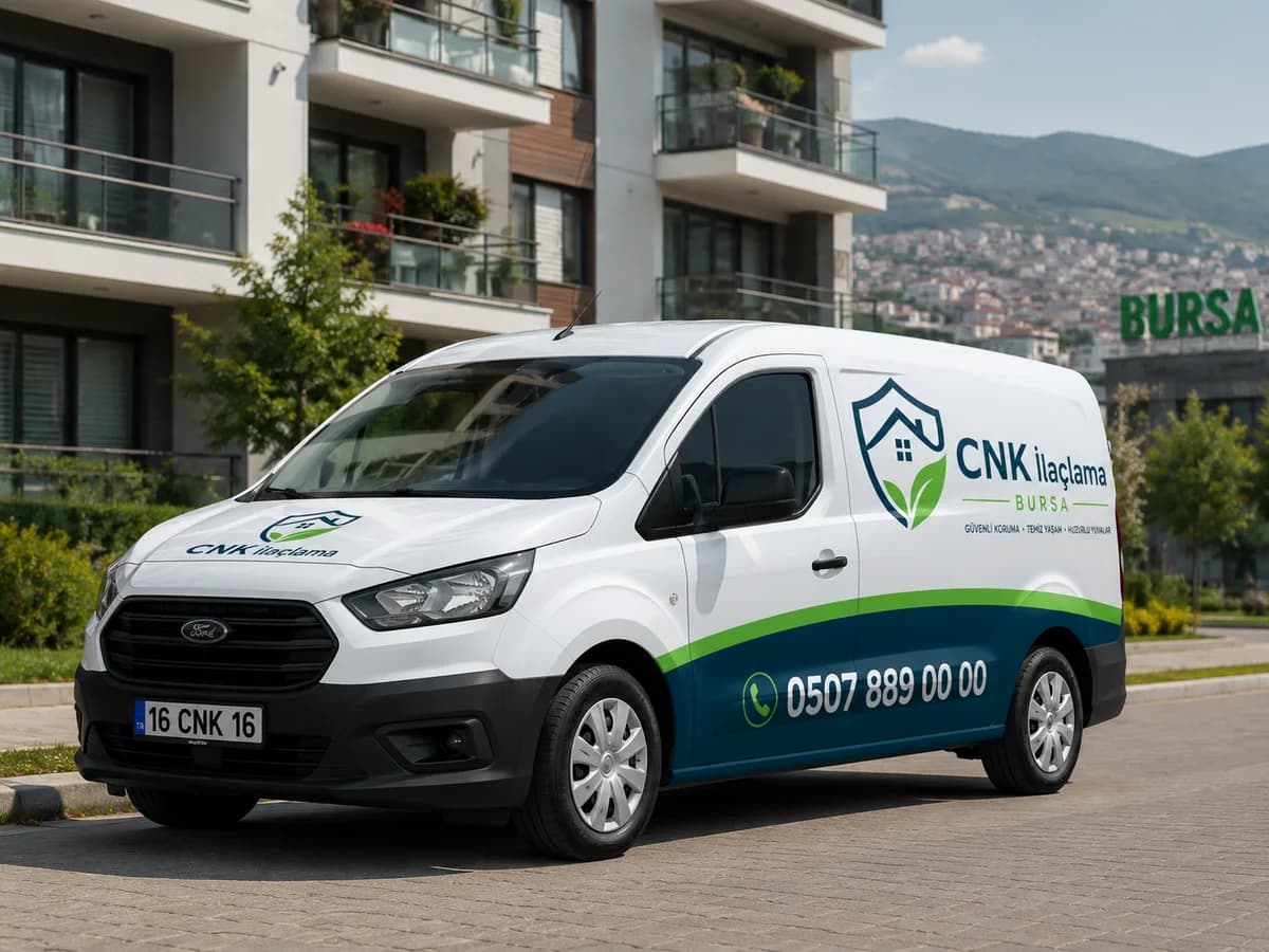 CNK İlaçlama hizmet aracı Bursa'da konut alanında